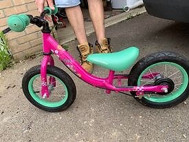 Apollo Wizzer Balance Bike - 12 inch 